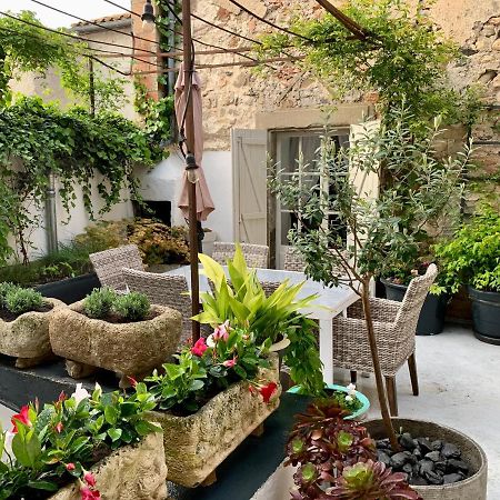 Bed and Breakfast L'Ancienne Boulangerie Caunes-Minervois Екстер'єр фото