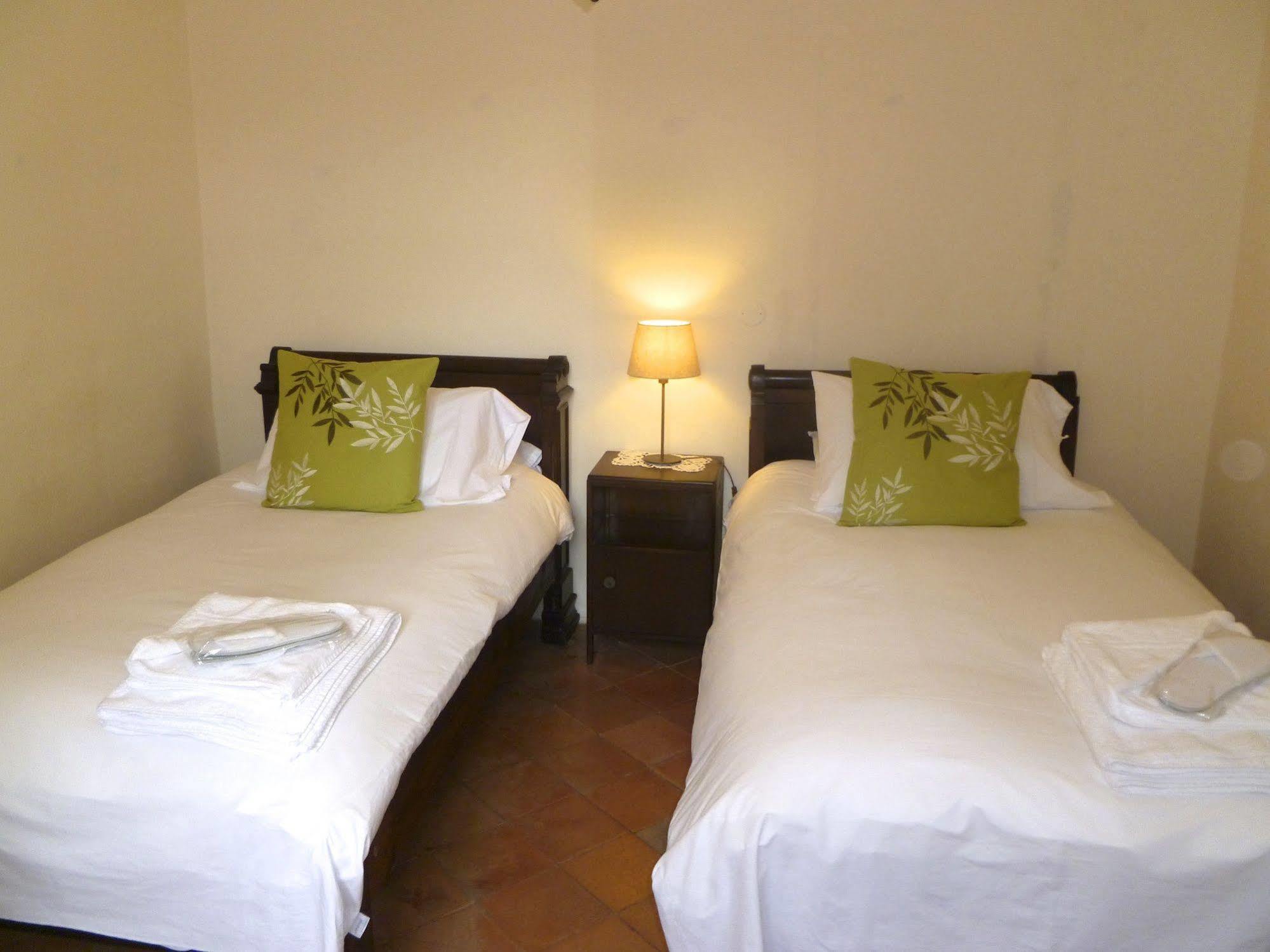Bed and Breakfast L'Ancienne Boulangerie Caunes-Minervois Екстер'єр фото